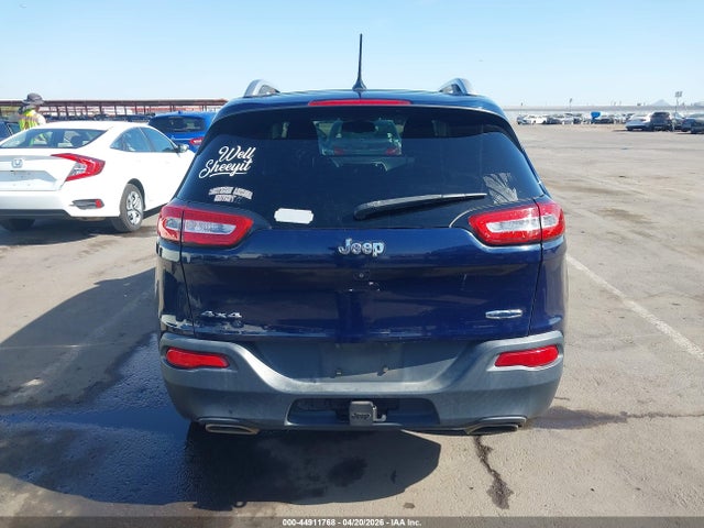 Продажа на аукционе авто 2015 Jeep Cherokee Latitude, vin: 1C4PJMCS1FW668573, номер лота: 44911768