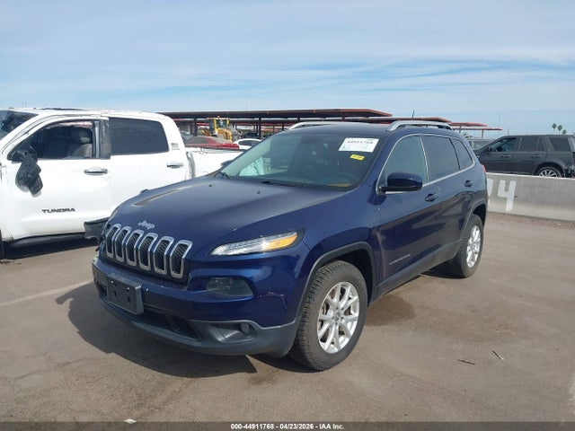 Продажа на аукционе авто 2015 Jeep Cherokee Latitude, vin: 1C4PJMCS1FW668573, номер лота: 44911768