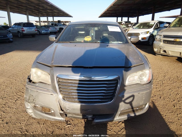 Chrysler 300 2014 2C3CCAAGXEH169651 Image 12