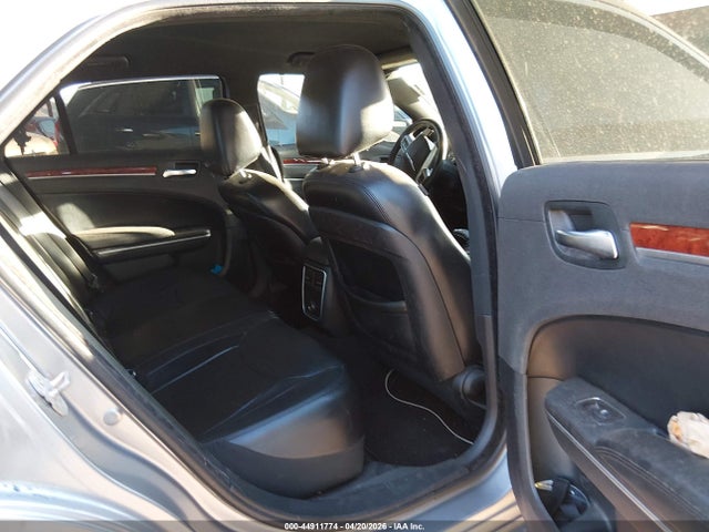 Chrysler 300 2014 2C3CCAAGXEH169651 Image 8