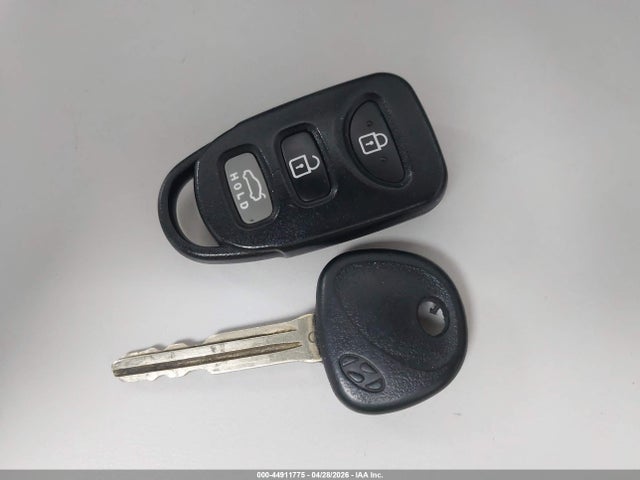 Продаж на аукціоні авто 2013 Hyundai Elantra Gls, vin: KMHDH4AE1DU813854, номер лоту: 44911775