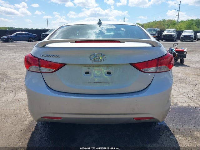 Продаж на аукціоні авто 2013 Hyundai Elantra Gls, vin: KMHDH4AE1DU813854, номер лоту: 44911775