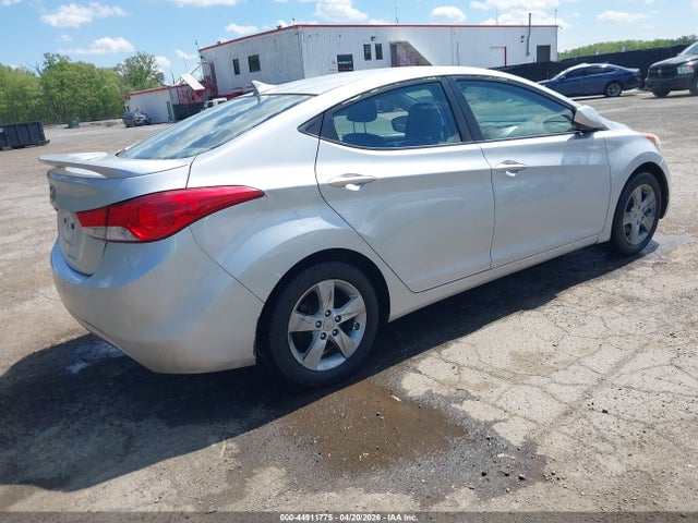 Продаж на аукціоні авто 2013 Hyundai Elantra Gls, vin: KMHDH4AE1DU813854, номер лоту: 44911775