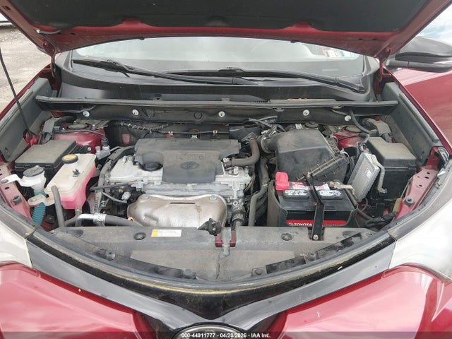2T3RFREV6JW762843 Toyota Rav4 Adventure