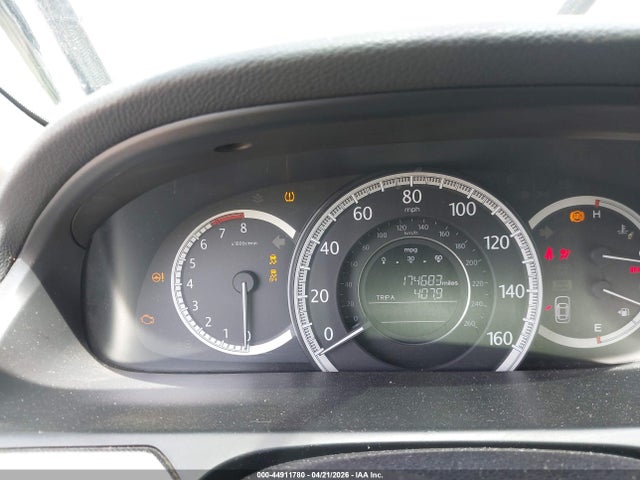 44911780 :رقم المزاد ، 1HGCR2F35DA010248 vin ، 2013 Honda Accord Lx مزاد بيع