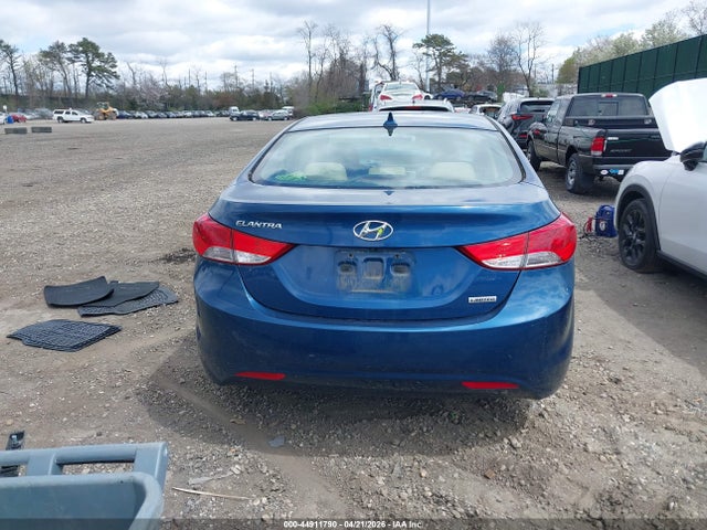 Продаж на аукціоні авто 2013 Hyundai Elantra Limited, vin: KMHDH4AE8DU955747, номер лоту: 44911790