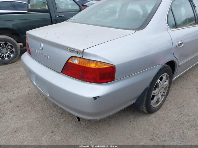 44911792 :رقم المزاد ، 19UUA56631A016584 vin ، 2001 Acura Tl 3.2 مزاد بيع
