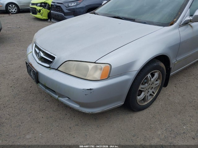44911792 :رقم المزاد ، 19UUA56631A016584 vin ، 2001 Acura Tl 3.2 مزاد بيع
