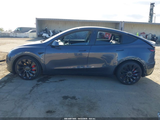 Продаж на аукціоні авто 2022 Tesla Model Y Performance Dual Motor All-wheel Drive, vin: 7SAYGDEF7NF491794, номер лоту: 44911805