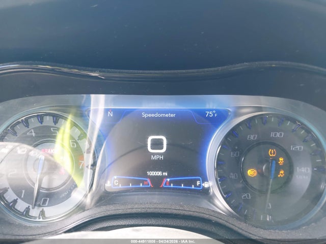 44911808 :رقم المزاد ، 2C3CCABG3KH682847 vin ، 2019 Chrysler 300 300s مزاد بيع