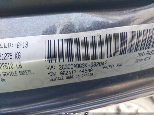 44911808 :رقم المزاد ، 2C3CCABG3KH682847 vin ، 2019 Chrysler 300 300s مزاد بيع