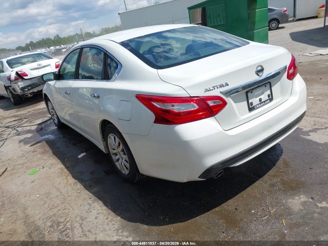 1N4AL3AP5GC218085 Nissan Altima 2.5/2.5 S/2.5 Sl/2.5 Sr/2.5 Sv
