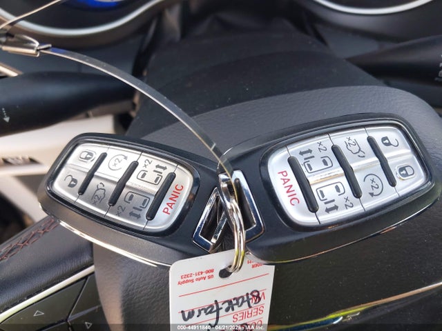 2020 Chrysler Pacifica Touring მანქანა იყიდება აუქციონზე, vin: 2C4RC1FG1LR111966, აუქციონის ნომერი: 44911840