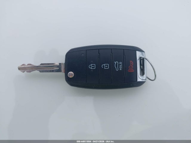 44911854 :رقم المزاد ، 3KPFK4A75JE270969 vin ، 2018 Kia Forte Lx مزاد بيع