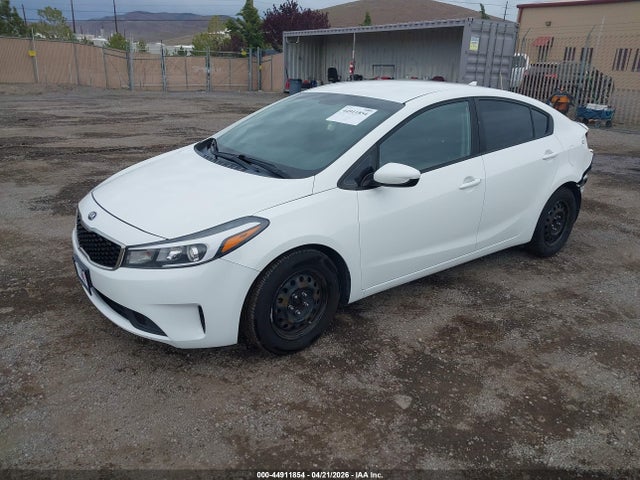 44911854 :رقم المزاد ، 3KPFK4A75JE270969 vin ، 2018 Kia Forte Lx مزاد بيع