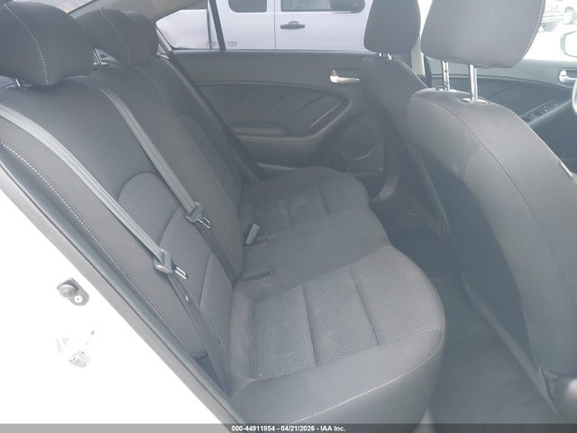 44911854 :رقم المزاد ، 3KPFK4A75JE270969 vin ، 2018 Kia Forte Lx مزاد بيع