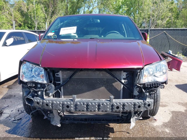 Продажа на аукционе авто 2017 Dodge Grand Caravan Sxt, vin: 2C4RDGCG1HR596217, номер лота: 44911866