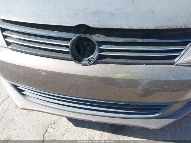 44911889 :رقم المزاد ، 3VW2K7AJ7EM305144 vin ، 2014 Volkswagen Jetta 2.0l S مزاد بيع