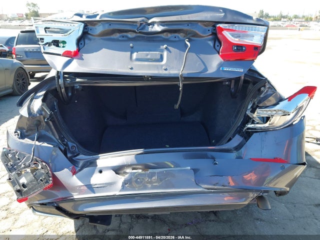 1HGCV3F58NA015576 Honda Accord Hybrid Ex-l