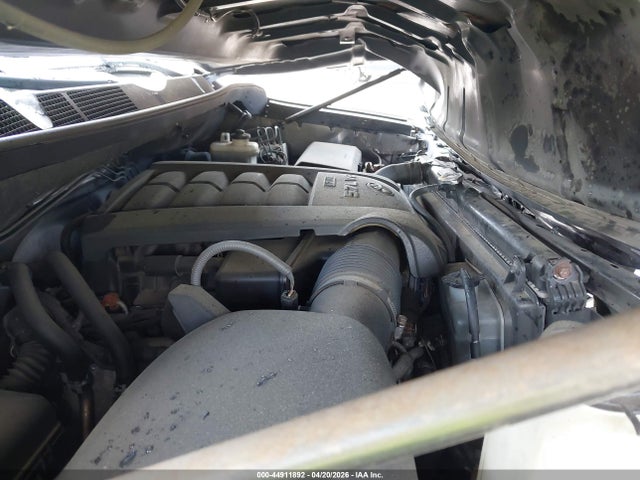 5TFCY5F13EX016503 Toyota Tundra Sr 5.7l V8