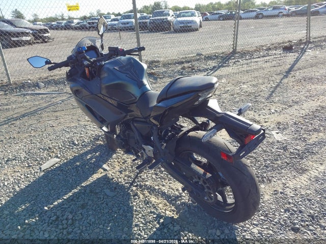 Kawasaki Ex650 P 2025 ML5EXEP14SDAF7562 Image 3