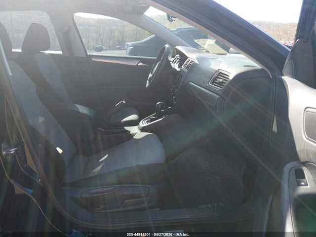 Продаж на аукціоні авто 2017 Volkswagen Jetta 1.4t S, vin: 3VW2B7AJ4HM211307, номер лоту: 44911901