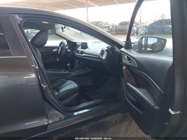 Продаж на аукціоні авто 2017 Mazda Mazda3 Touring, vin: JM1BN1V70H1140156, номер лоту: 44911902