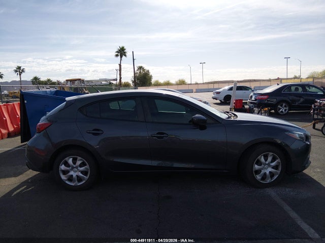 3MZBM1J72GM255879 Mazda Mazda3 I Sport