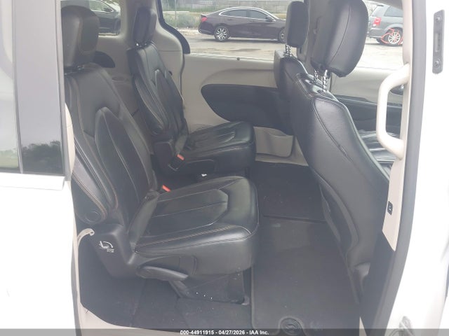 2C4RC1BG8HR540390 Chrysler Pacifica Touring-l