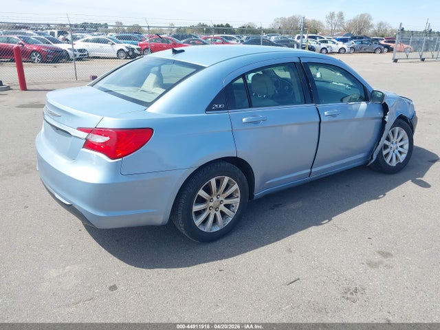 Aukcja sprzedaży 2012 Chrysler 200 Touring, vin: 1C3CCBBG5CN329217, numer aukcji: 44911918