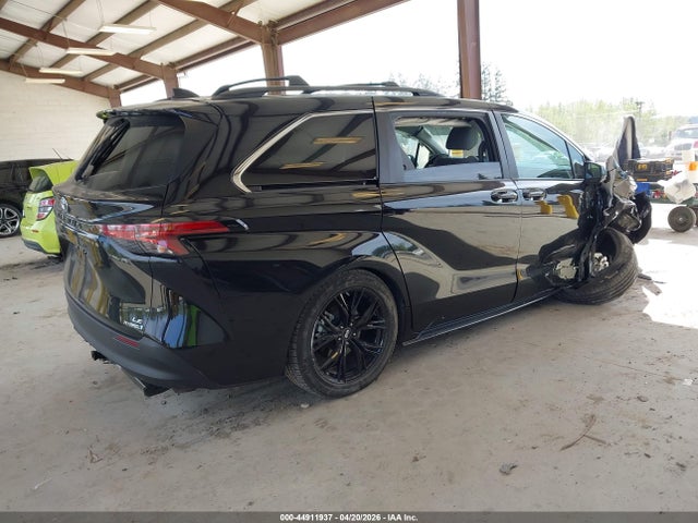 Toyota SIENNA LE 2021 5TDKSKFC6MS031918 Image 4