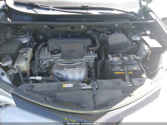 2018 Toyota Rav4 Se მანქანა იყიდება აუქციონზე, vin: JTMNFREV1JJ190836, აუქციონის ნომერი: 44911949