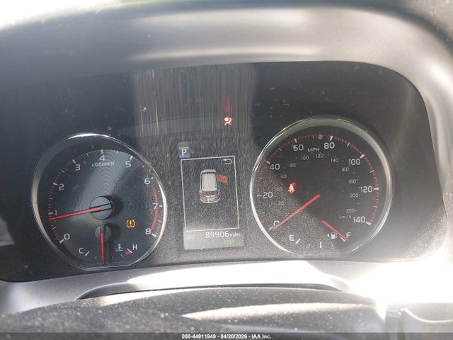 2018 Toyota Rav4 Se მანქანა იყიდება აუქციონზე, vin: JTMNFREV1JJ190836, აუქციონის ნომერი: 44911949