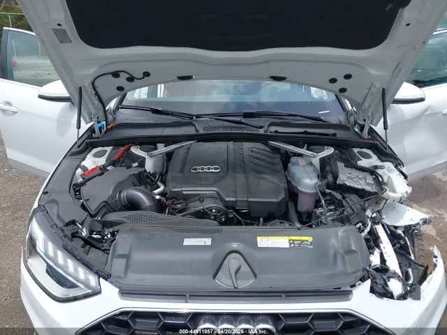 Продаж на аукціоні авто 2024 Audi A4 Premium 45 Tfsi S Line Quattro S Tronic, vin: WAUDAAF45RN019039, номер лоту: 44911957