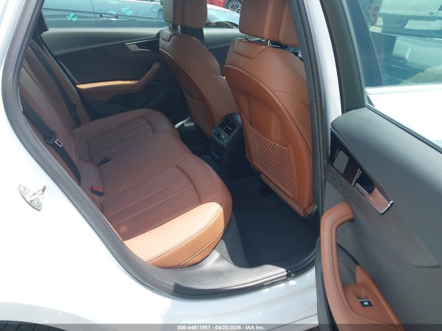 Продаж на аукціоні авто 2024 Audi A4 Premium 45 Tfsi S Line Quattro S Tronic, vin: WAUDAAF45RN019039, номер лоту: 44911957