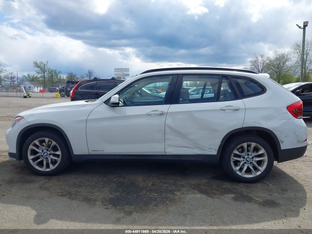 2015 Bmw X1 Xdrive28i მანქანა იყიდება აუქციონზე, vin: WBAVL1C57FVY24970, აუქციონის ნომერი: 44911969
