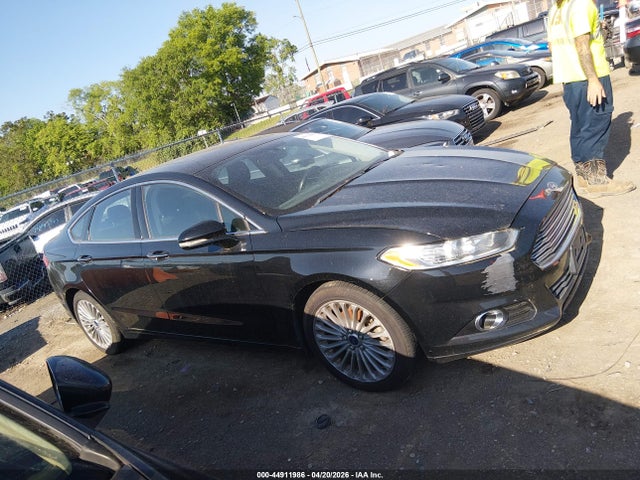 44911986 :رقم المزاد ، 3FA6P0K94GR400337 vin ، 2016 Ford Fusion Titanium مزاد بيع
