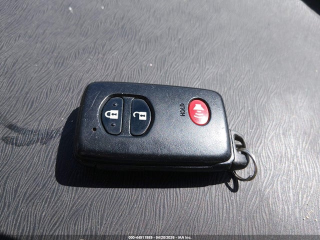 2011 Toyota Prius Two მანქანა იყიდება აუქციონზე, vin: JTDKN3DU9B0316752, აუქციონის ნომერი: 44911989