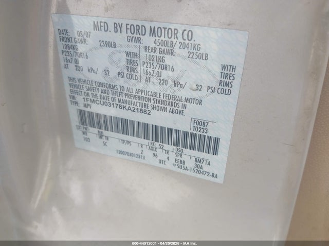 44912001 :رقم المزاد ، 1FMCU03178KA21882 vin ، 2008 Ford Escape Xlt مزاد بيع