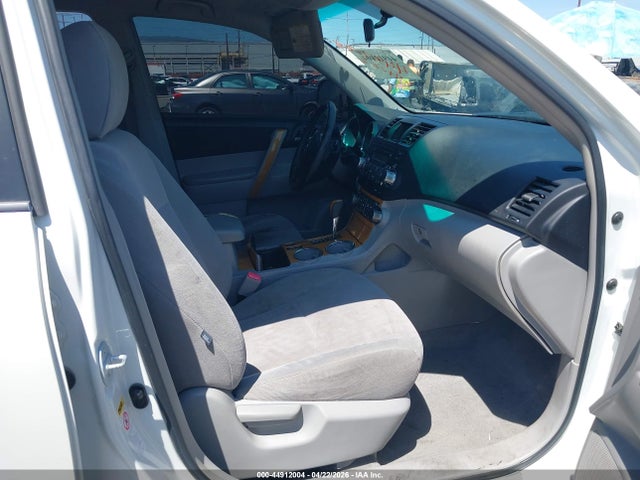 2010 Toyota Highlander Hybrid Base V6 მანქანა იყიდება აუქციონზე, vin: JTEBW3EH6A2046733, აუქციონის ნომერი: 44912004