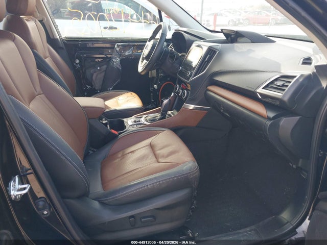 44912005 :رقم المزاد ، JF2SKAMC7RH450290 vin ، 2024 Subaru Forester Touring مزاد بيع