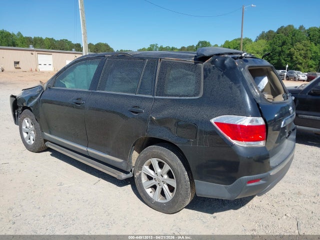Продажа на аукционе авто 2013 Toyota Highlander, vin: 5TDZA3EH2DS037350, номер лота: 44912013
