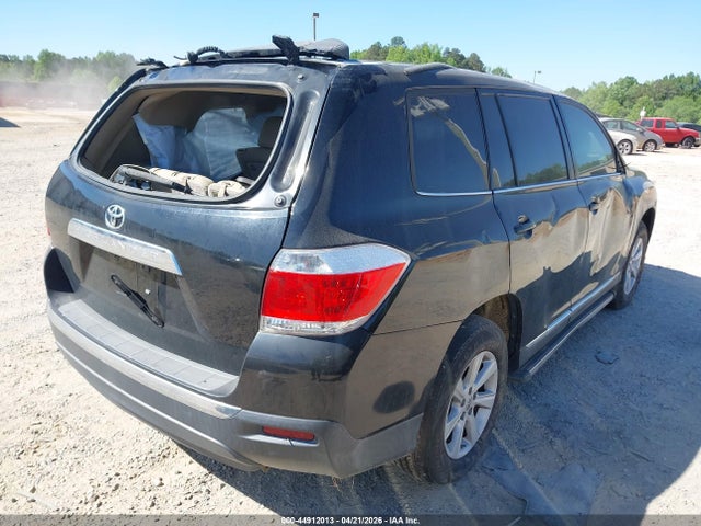 Продажа на аукционе авто 2013 Toyota Highlander, vin: 5TDZA3EH2DS037350, номер лота: 44912013