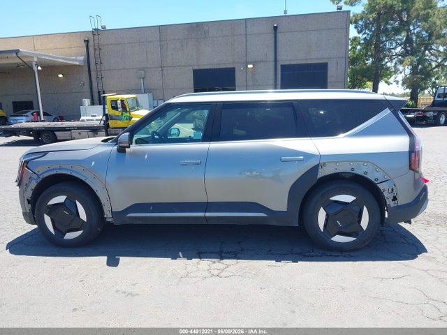 KIA Ev9 Wind 2024 KNDAFFS56R6043301 Image 14