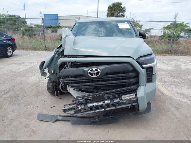 Продаж на аукціоні авто 2024 Toyota Tundra Sr5, vin: 5TFLA5AB5RX037833, номер лоту: 44912047