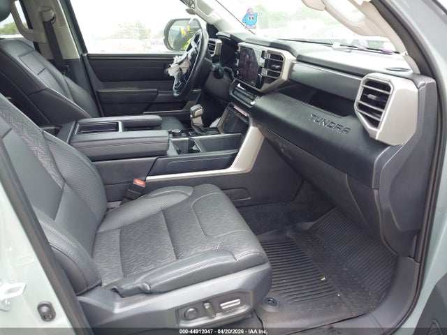 Продаж на аукціоні авто 2024 Toyota Tundra Sr5, vin: 5TFLA5AB5RX037833, номер лоту: 44912047
