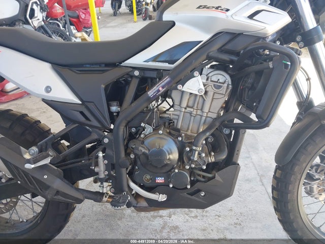 ZD3E8S266T0100077 Beta 350 Rr-s