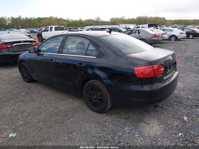 2014 Volkswagen Jetta 1.8t Se მანქანა იყიდება აუქციონზე, vin: 3VWD17AJ5EM436729, აუქციონის ნომერი: 44912091