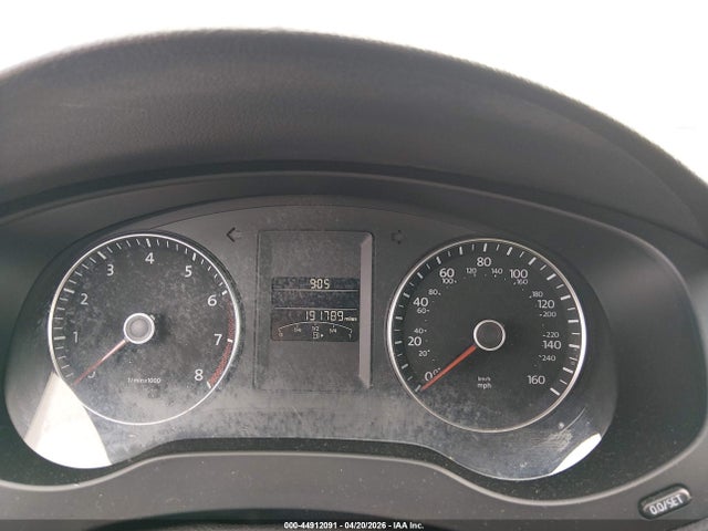 2014 Volkswagen Jetta 1.8t Se მანქანა იყიდება აუქციონზე, vin: 3VWD17AJ5EM436729, აუქციონის ნომერი: 44912091