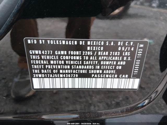 2014 Volkswagen Jetta 1.8t Se მანქანა იყიდება აუქციონზე, vin: 3VWD17AJ5EM436729, აუქციონის ნომერი: 44912091